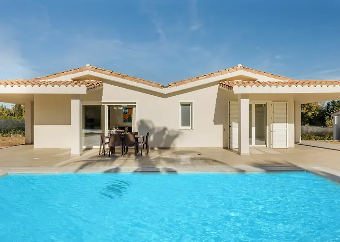 D'ogliastra 公寓式酒店 4*